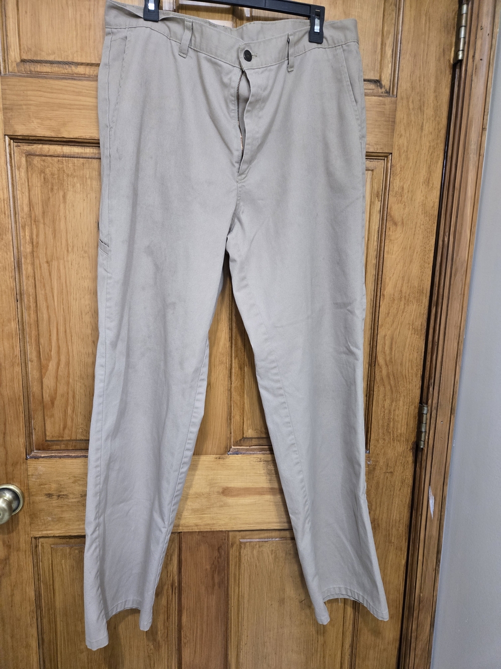 Dickies Men's Light Khaki Straight-Leg Chinos